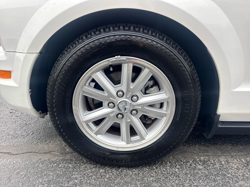 Ford Mustang V6 Premium Convertible 2008