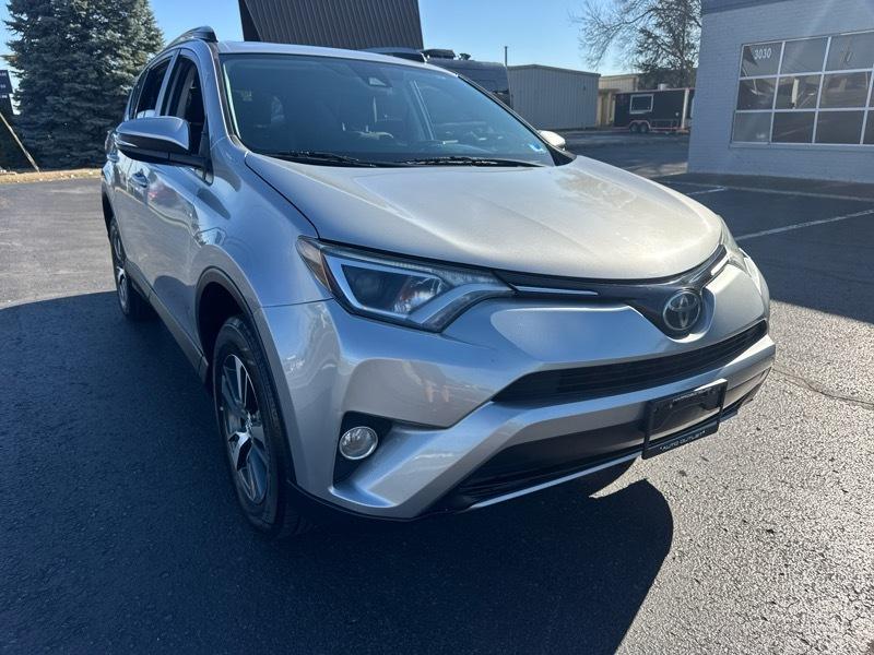 Toyota RAV4 XLE AWD 2018