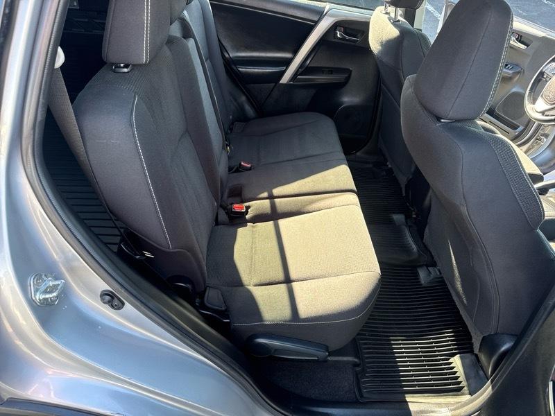 Toyota RAV4 XLE AWD 2018