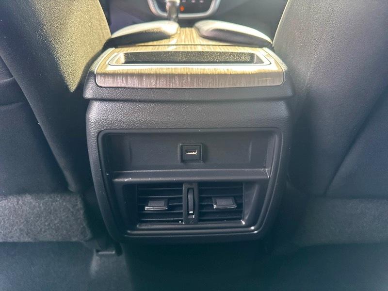 Nissan Murano SV AWD 2016