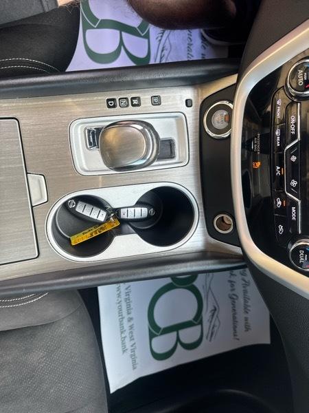 Nissan Murano SV AWD 2016