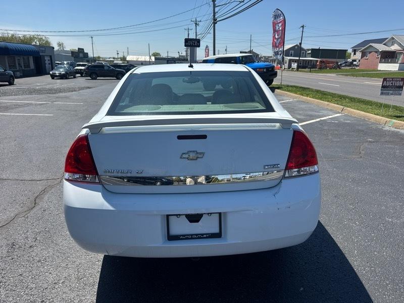 Chevrolet Impala LT 2010