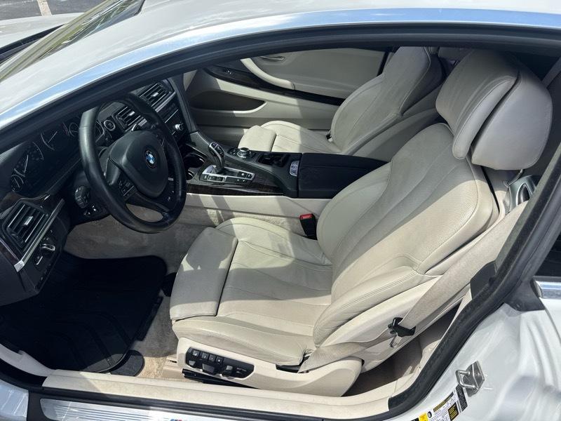 BMW 6-Series 650i Coupe 2012