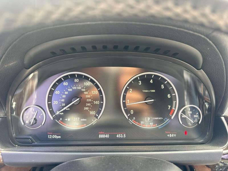 BMW 6-Series 650i Coupe 2012