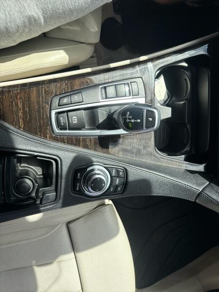 BMW 6-Series 650i Coupe 2012