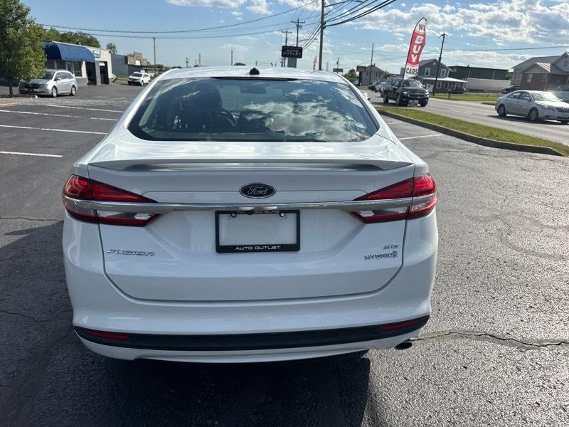Ford Fusion Hybrid SE 2018