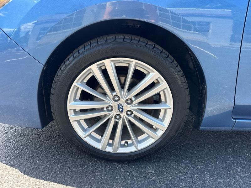 Subaru Impreza 2.0i Premium PZEV 4-Door 2015
