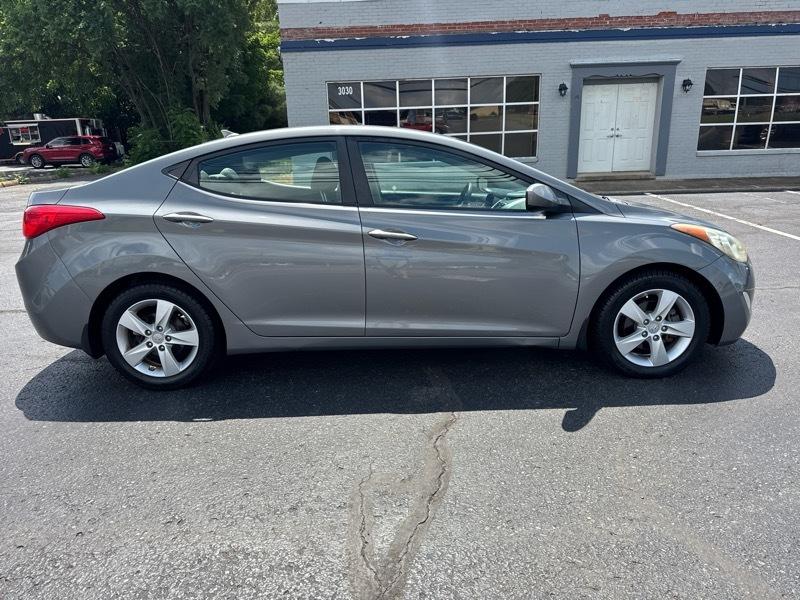 Hyundai Elantra Limited 2013