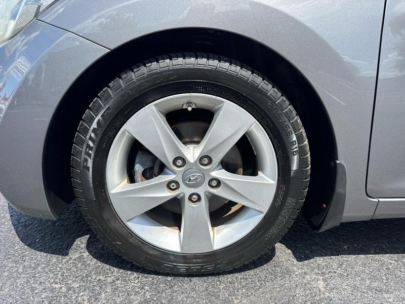 Hyundai Elantra Limited 2013