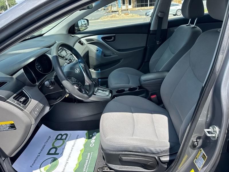Hyundai Elantra Limited 2013