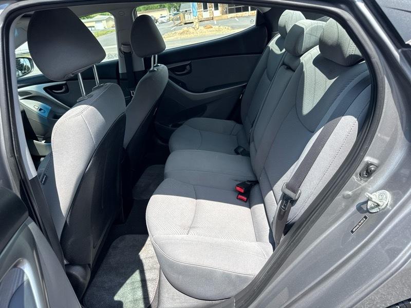 Hyundai Elantra Limited 2013