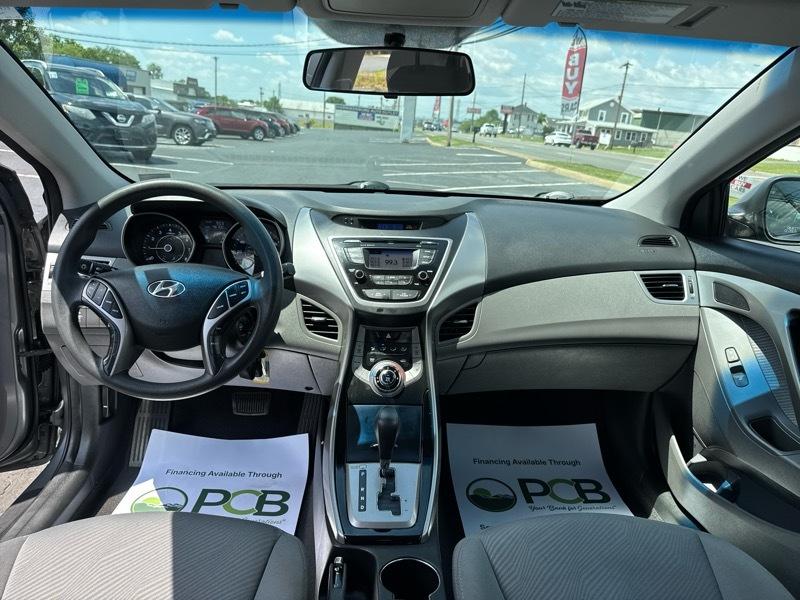 Hyundai Elantra Limited 2013