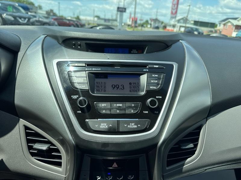 Hyundai Elantra Limited 2013