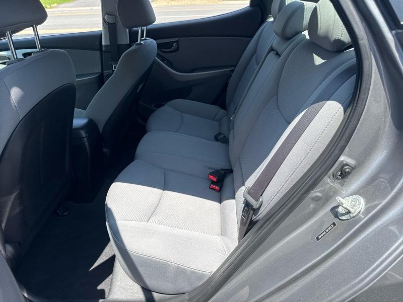Hyundai Elantra Limited 2013