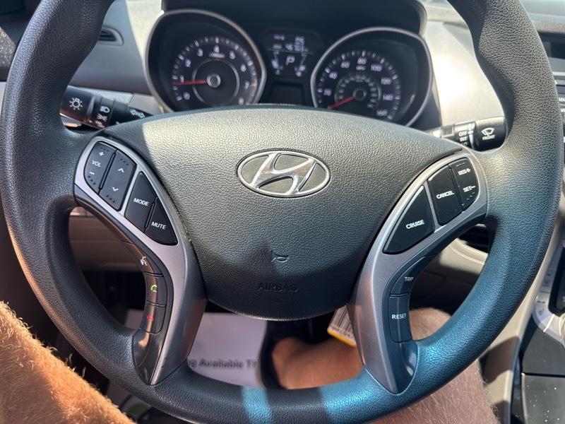 Hyundai Elantra Limited 2013