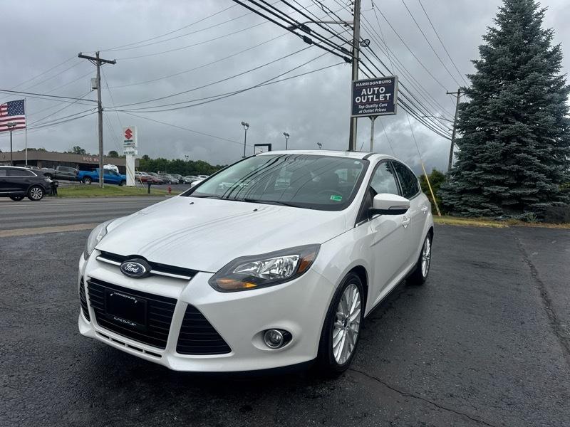 Ford Focus Titanium Hatch 2013