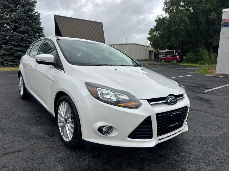 Ford Focus Titanium Hatch 2013