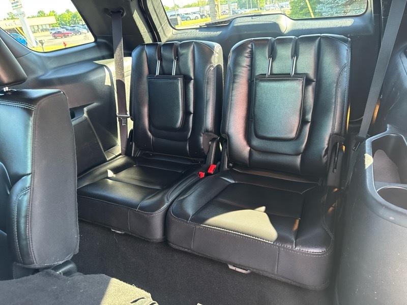 Ford Explorer 4dr XLT 4WD 2019