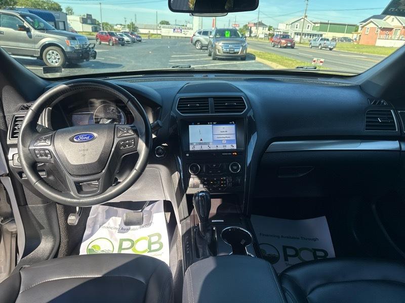Ford Explorer 4dr XLT 4WD 2019