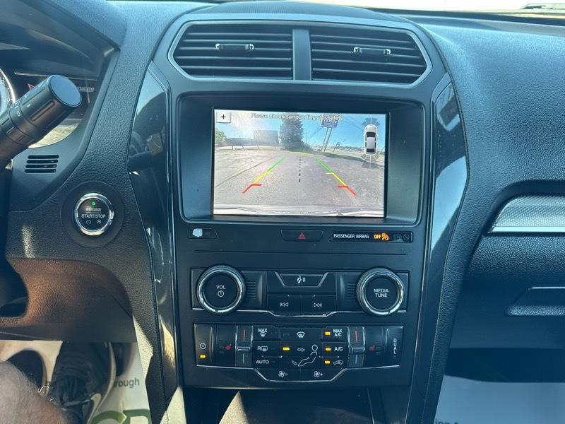 Ford Explorer 4dr XLT 4WD 2019