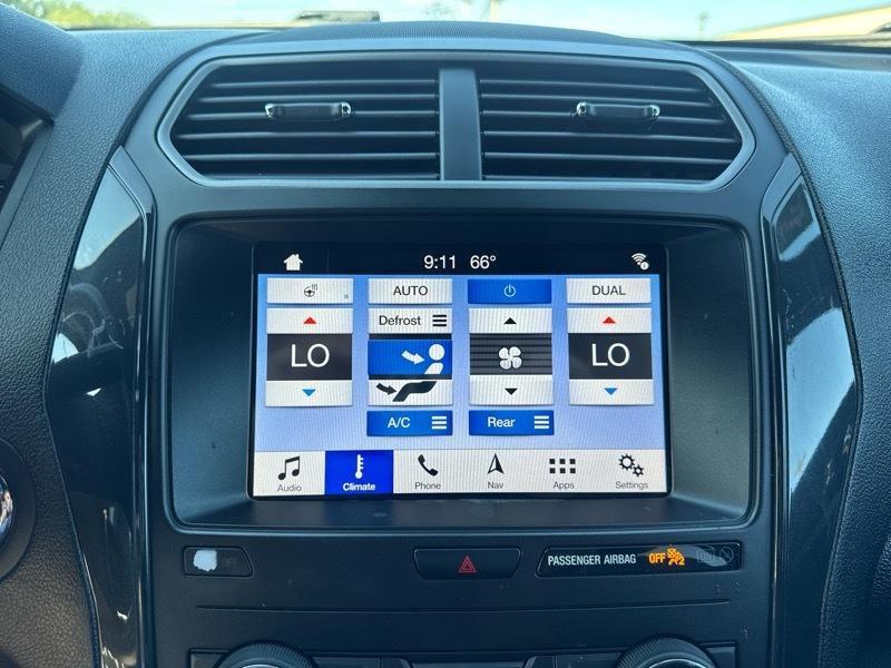 Ford Explorer 4dr XLT 4WD 2019