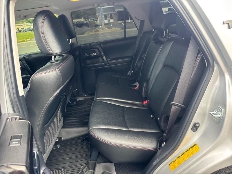 Toyota 4Runner TRD Off-road Premium 4WD 2021