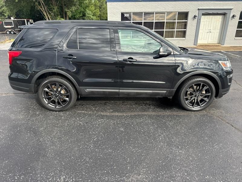 Ford Explorer XLT 4WD 2019