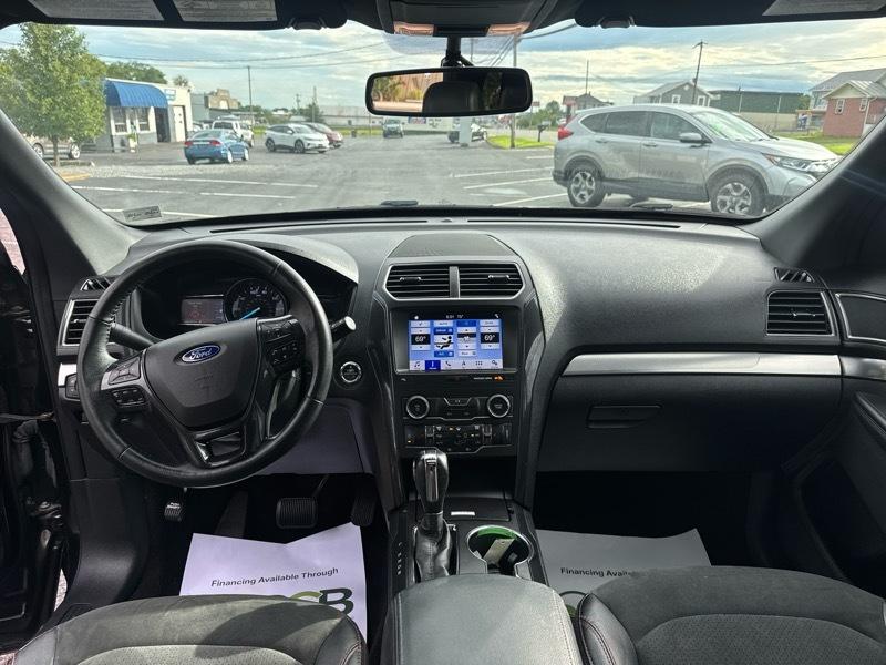 Ford Explorer XLT 4WD 2019