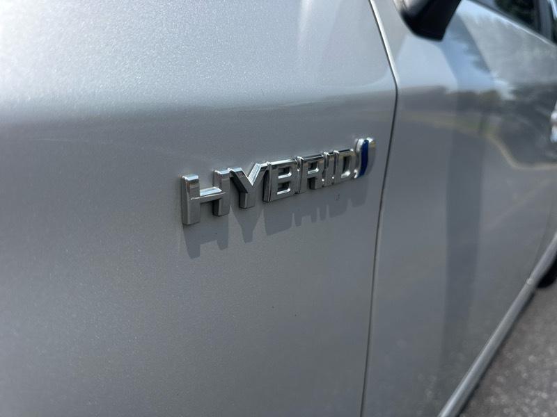 Toyota Prius Four 2015