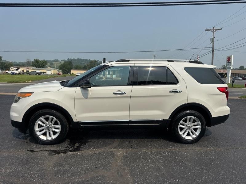 Ford Explorer XLT 2011