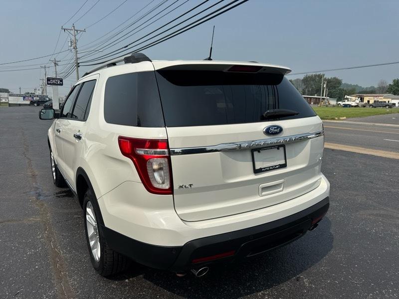Ford Explorer XLT 2011