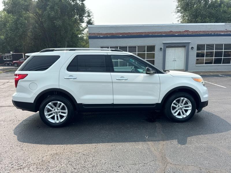 Ford Explorer XLT 2011