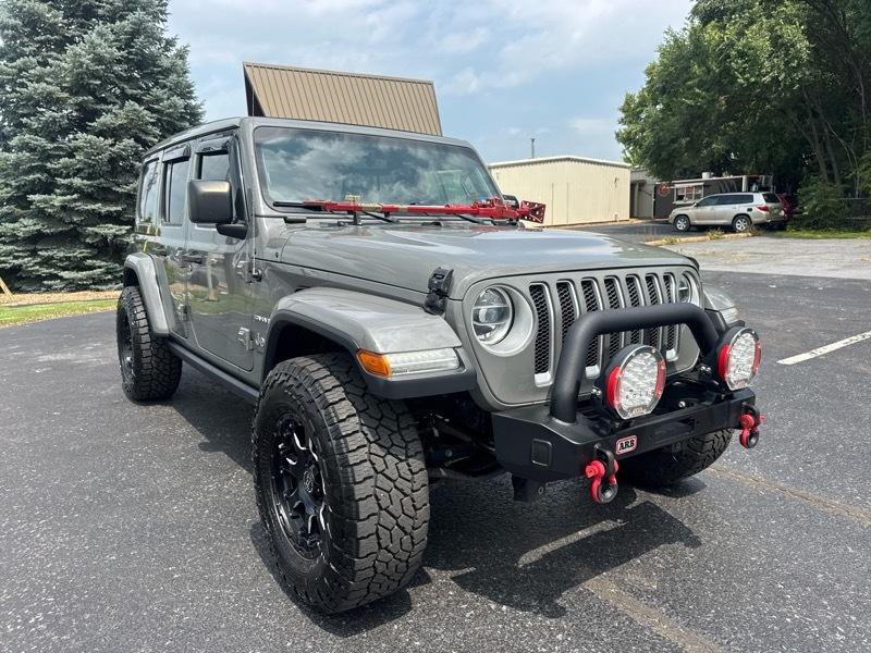 Jeep Wrangler Unlimited Sahara 2021
