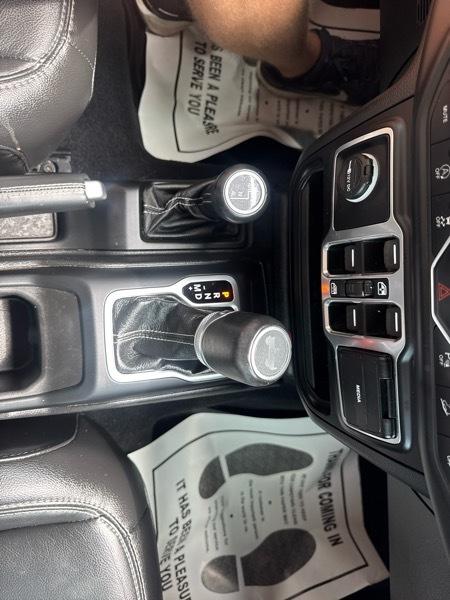 Jeep Wrangler Unlimited Sahara 2021
