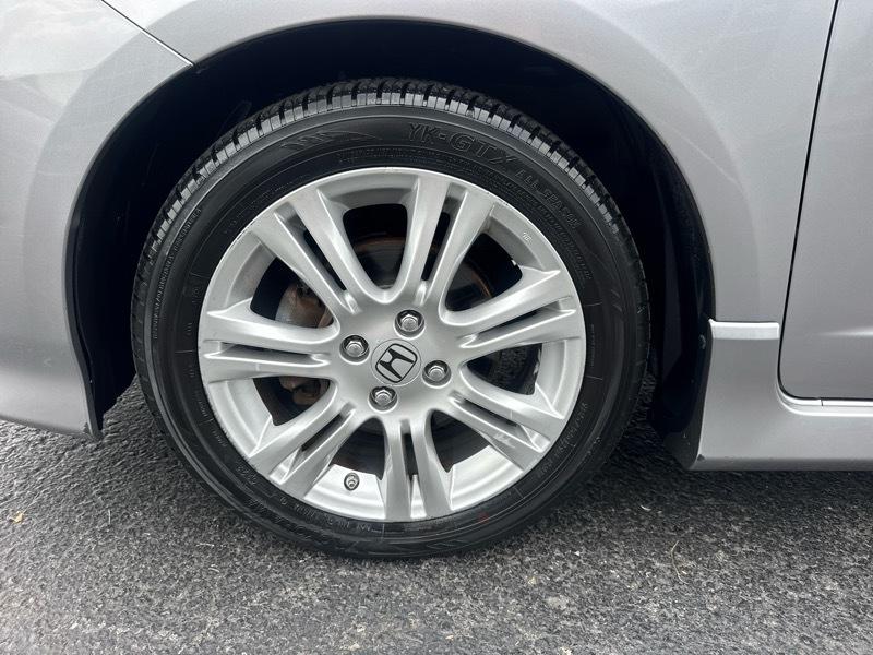 Honda Fit Sport 5-Speed AT with Navigation 2009
