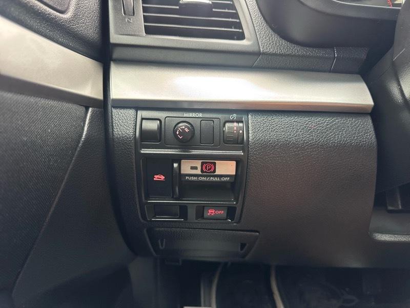 Subaru Outback 2.5i Premium 2013