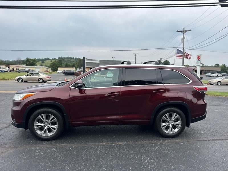 Toyota Highlander XLE AWD V6 2015