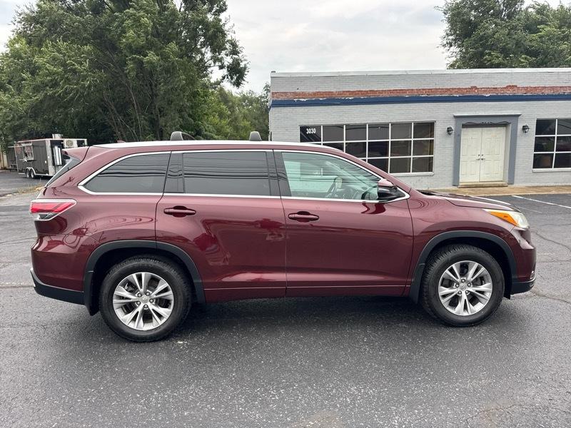 Toyota Highlander XLE AWD V6 2015