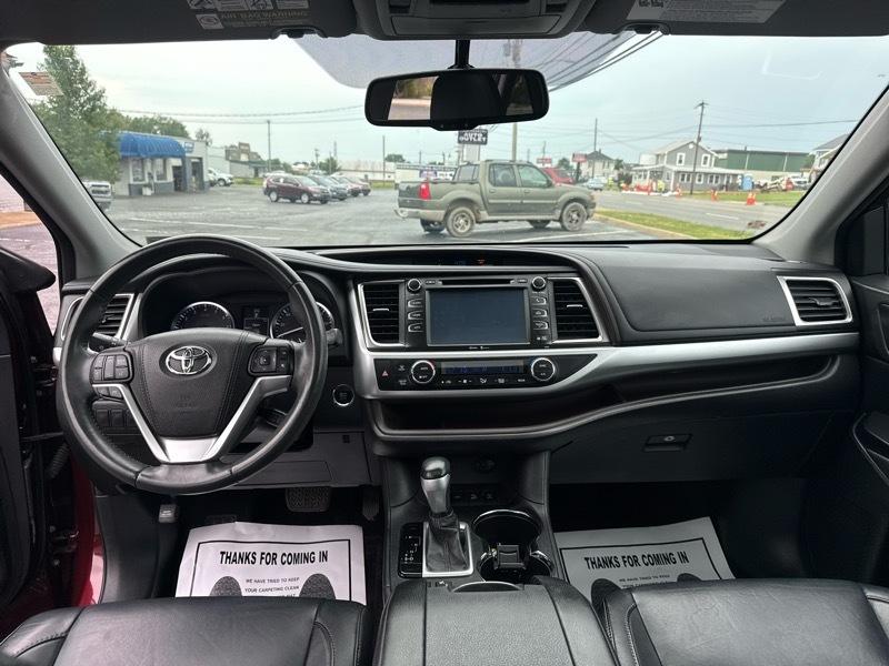 Toyota Highlander XLE AWD V6 2015