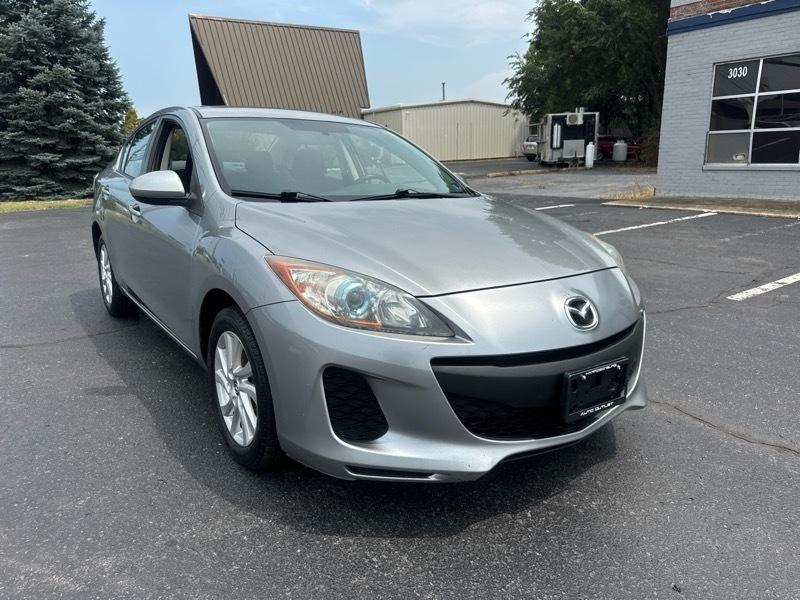 Mazda MAZDA3 i Touring AT 4-Door 2013