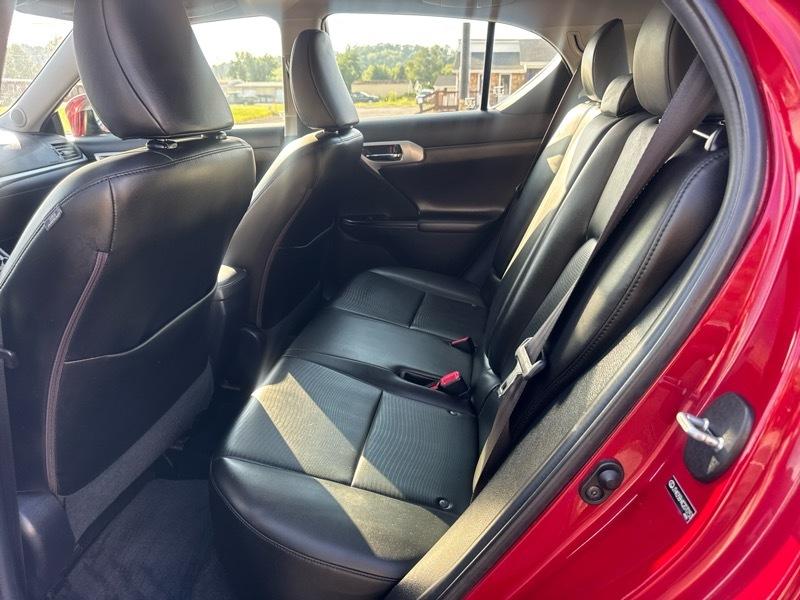 Lexus CT 200h Premium 2012