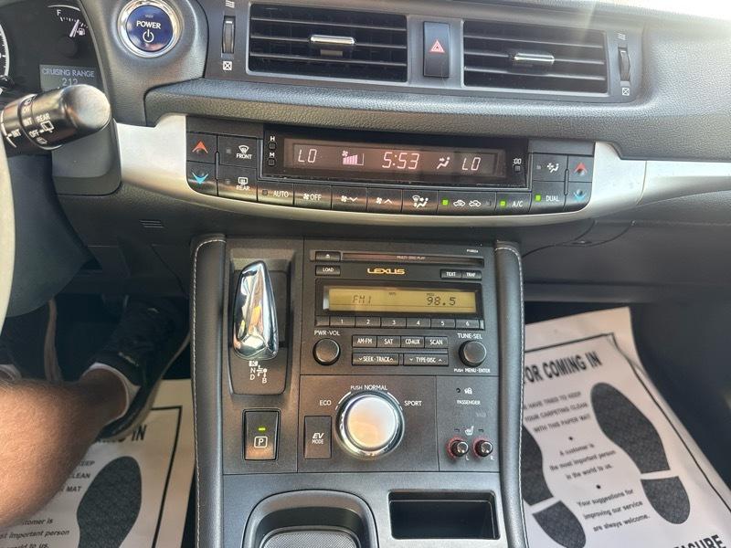 Lexus CT 200h Premium 2012