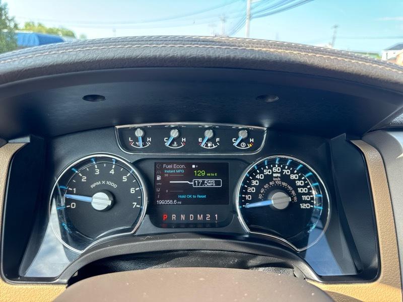 Ford F-150 Lariat 2011