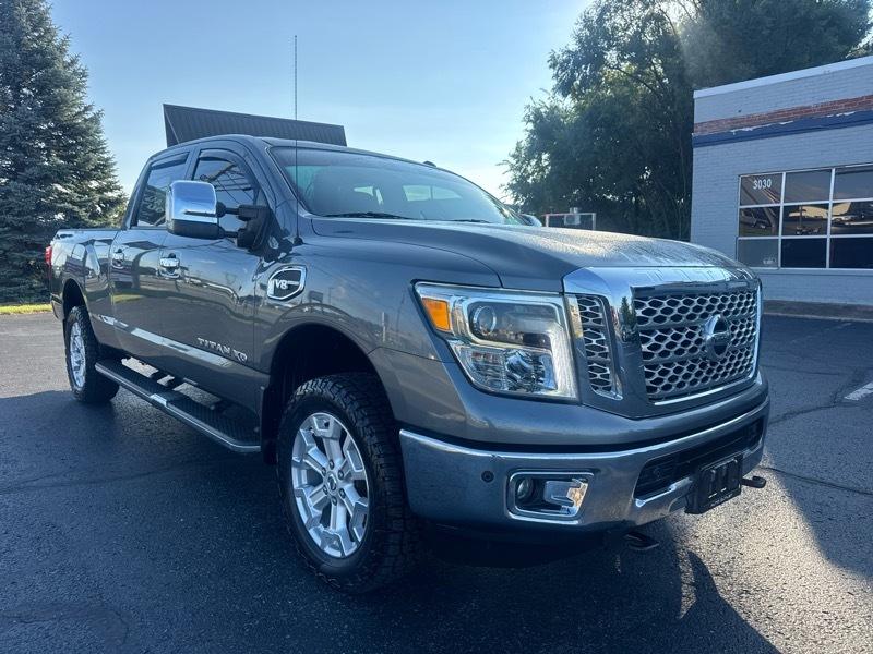 Nissan Titan XD PRO-4X 4WD Diesel 2017