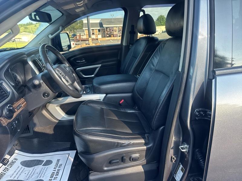 Nissan Titan XD PRO-4X 4WD Diesel 2017