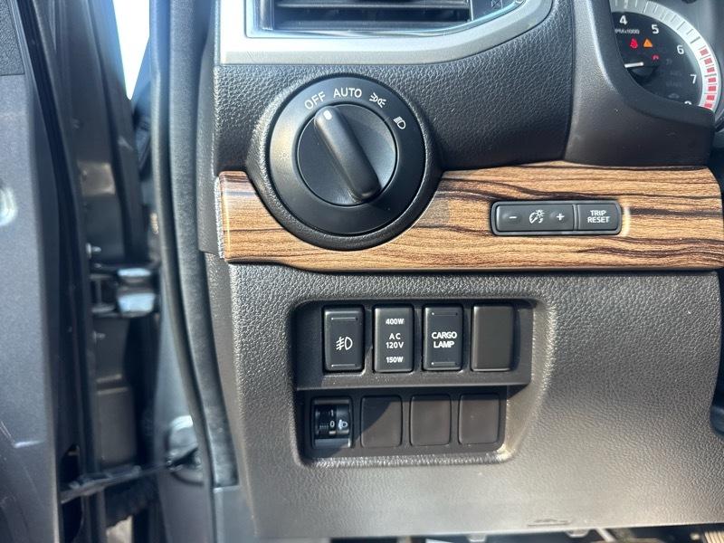 Nissan Titan XD PRO-4X 4WD Diesel 2017