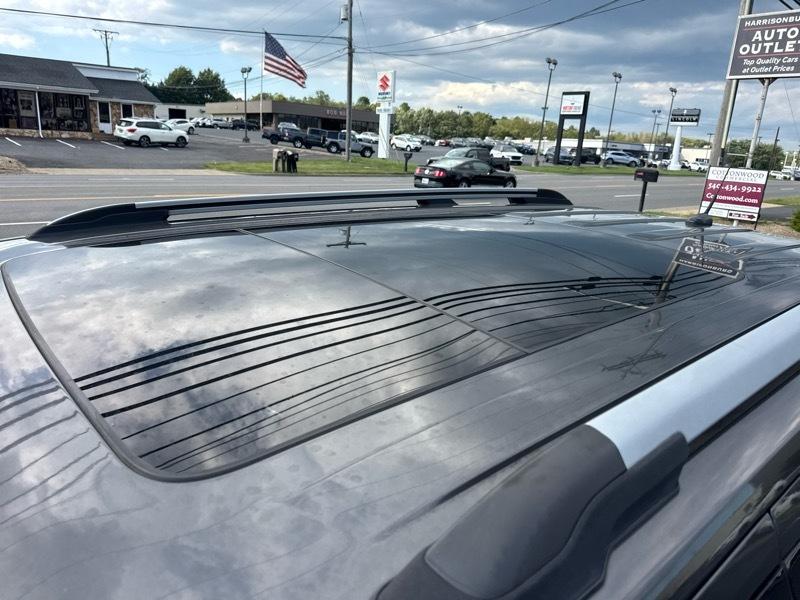 Ford Explorer 4dr XLT 2015