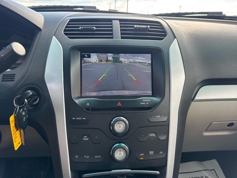 Ford Explorer 4dr XLT 2015