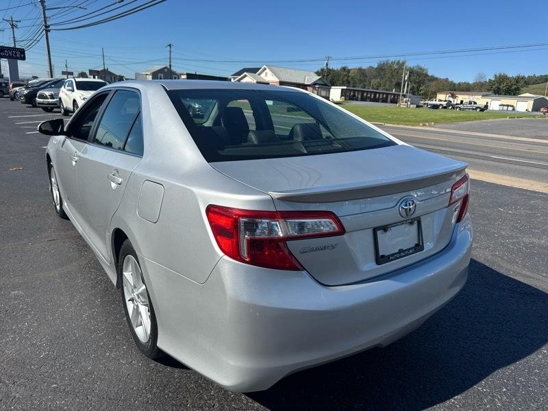 Toyota Camry XLE 2013