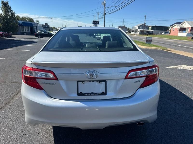 Toyota Camry XLE 2013